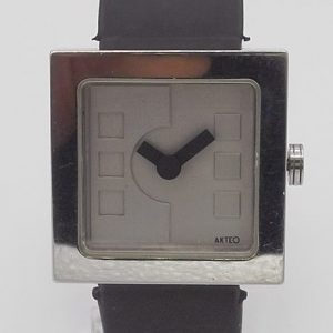 Akteo art- montre quartz-Horloger de Battant-Besançon