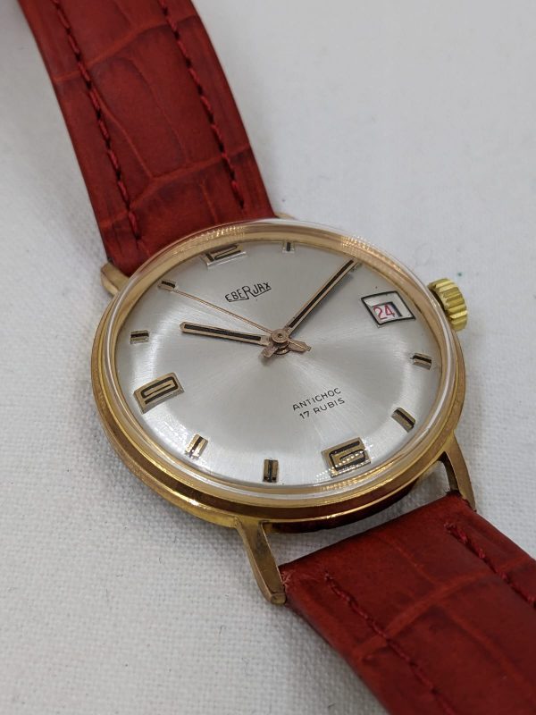 Eberjax-montre-vintage-mecanique-horloger-battant-besancon