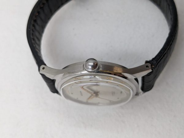 Eddy-montre-vintage-occasion-mécanique-horloger-battant