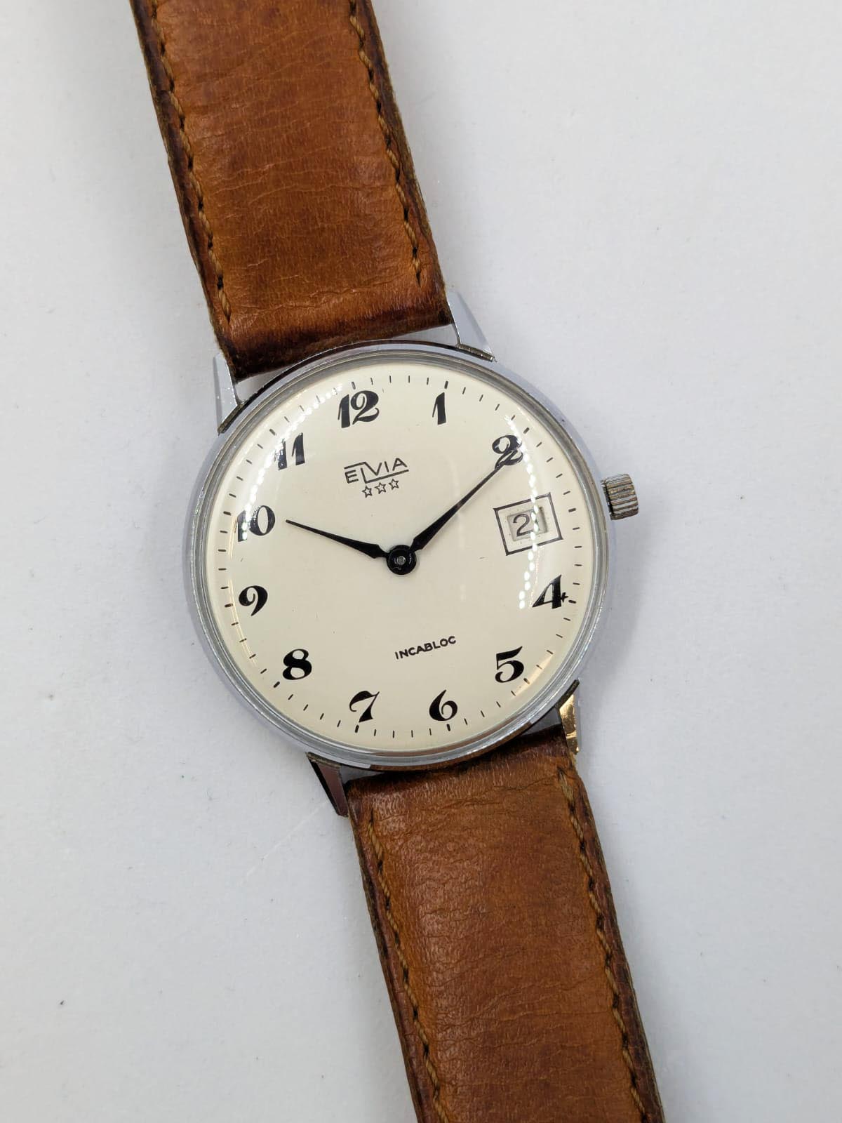 ELVIA-montre-vintage-mecanique-horloger-besancon