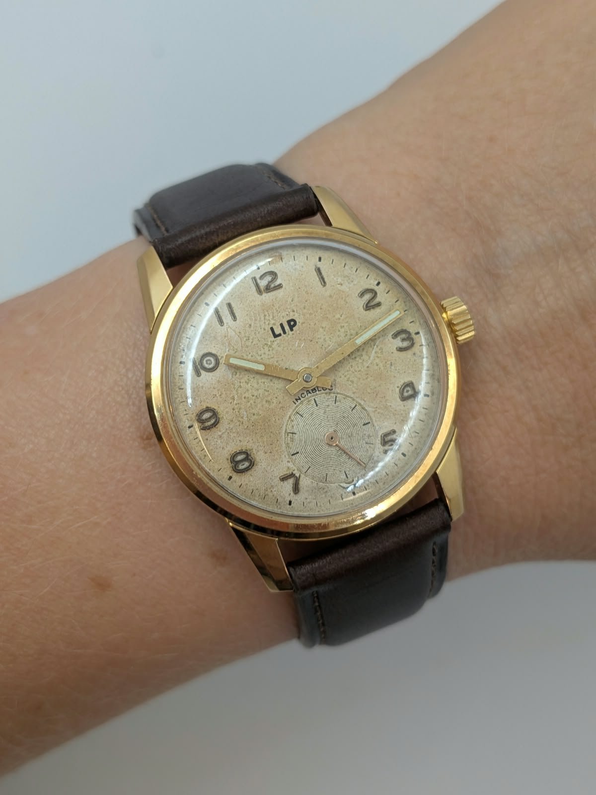 LIP vintage montre horloger de battant mecanique R25 (1)