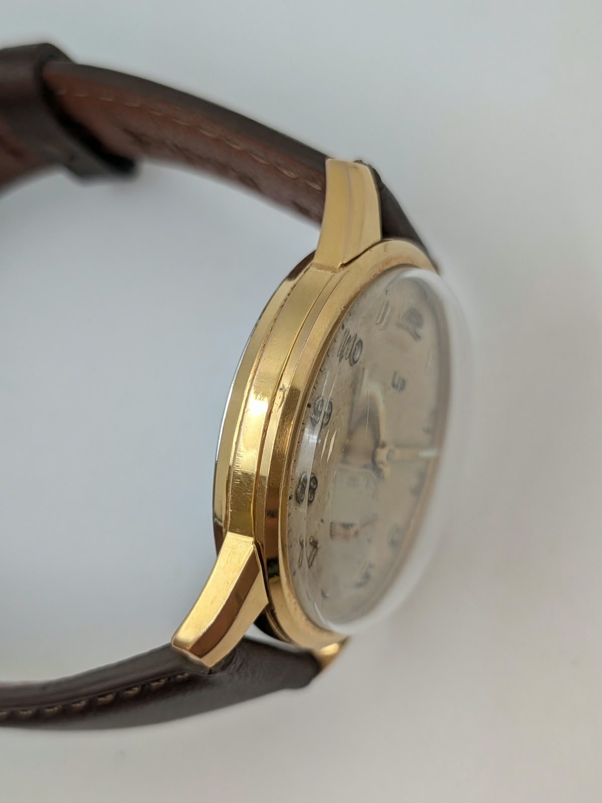 LIP vintage montre horloger de battant mecanique R25 (1)